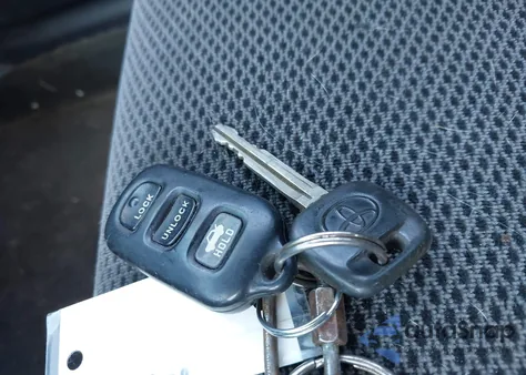 2005 Toyota Camry Se из США, поврежденный, VIN 4T1BE32KX5U581531